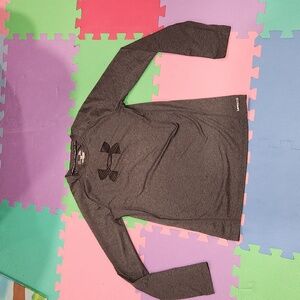 Under Armour heat gear long sleeve shirt,  size YLG, like new